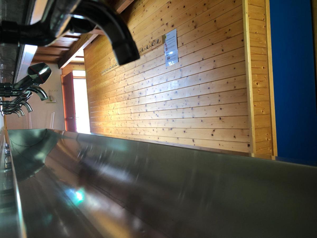 Touring Club Svizzero - Sezione Ticino Hostel Quinto Exterior photo